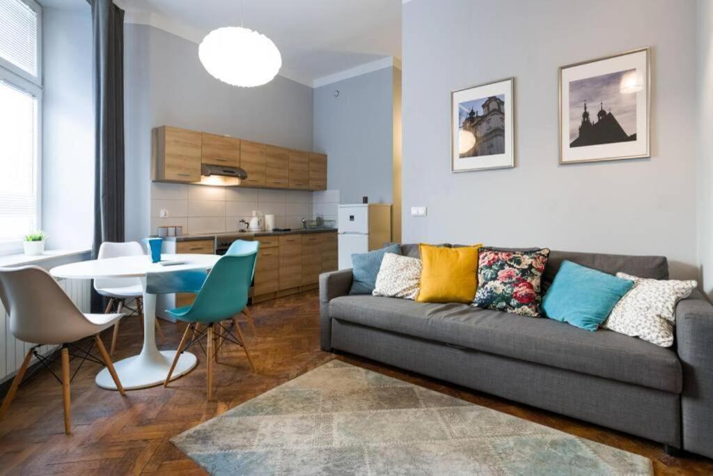 Perfect Place To Stay In Krakow City Center 40M2 W4 Luaran gambar